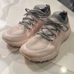 Allbirds Size 9.5 Trail Runners SWT Activewear Lace-Up Sneakers
